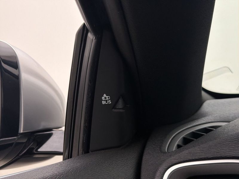 Volvo V40 bild 12