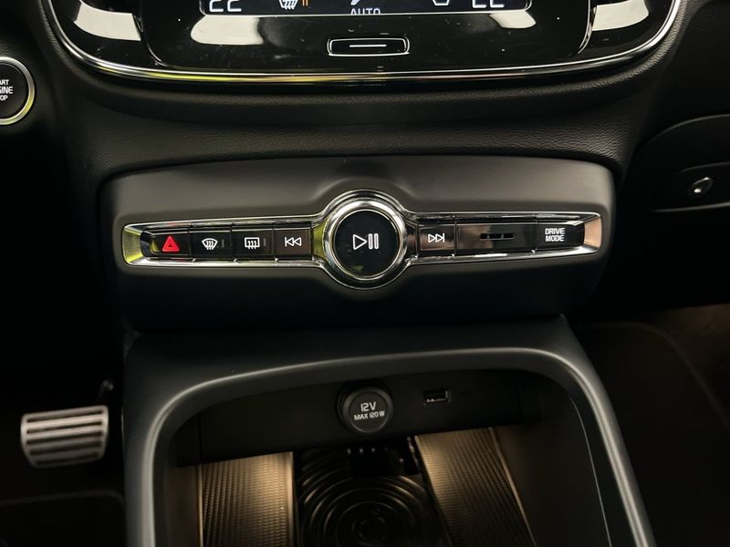 Volvo XC40 bild 24
