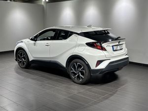 Toyota C-HR bild 2