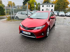Toyota Auris bild 2