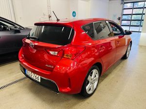 Toyota Auris bild 15