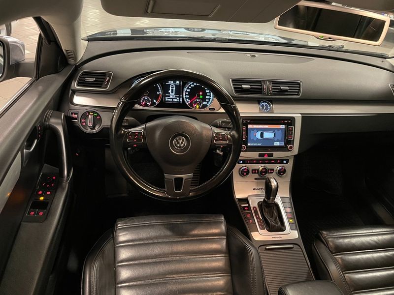 Volkswagen Passat bild 5