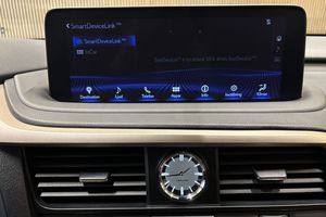 Lexus RX bild 12