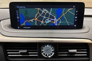 Lexus RX bild 10