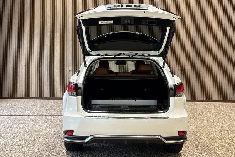 Lexus RX bild 9