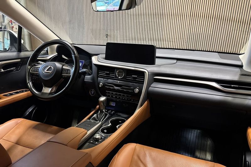 Lexus RX bild 6