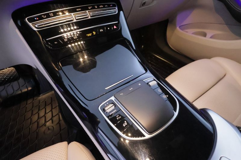 Mercedes EQC400 bild 23