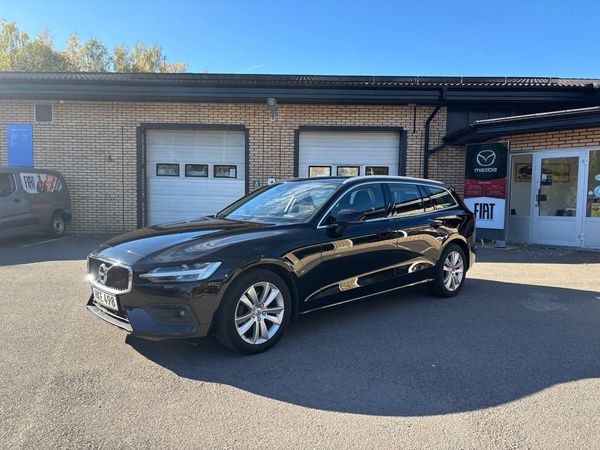 Volvo V60 B4 Geartronic Momentum Advanced SE (Drag/Navi/V-hjul/ - 2021