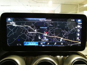 Mercedes GLC300 bild 15