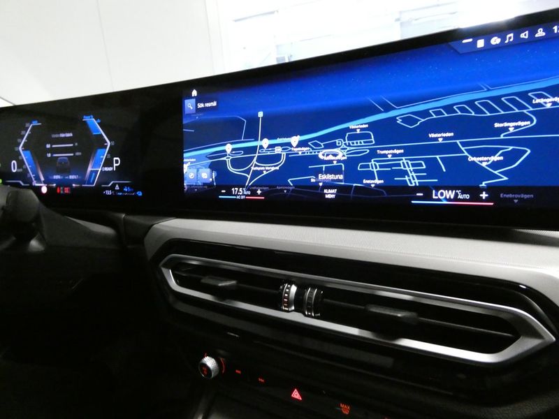 BMW 330 bild 18