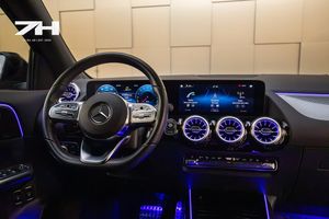 Mercedes GLA250 bild 12