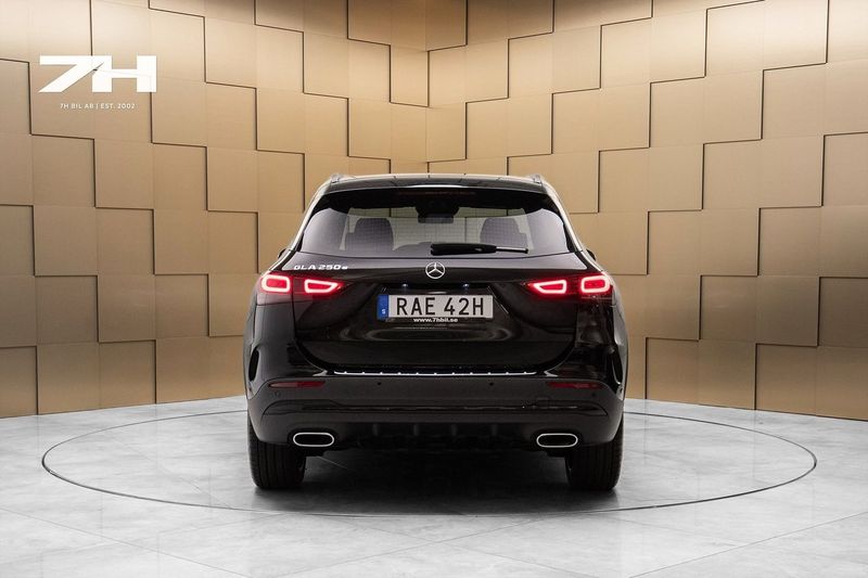 Mercedes GLA250 bild 4