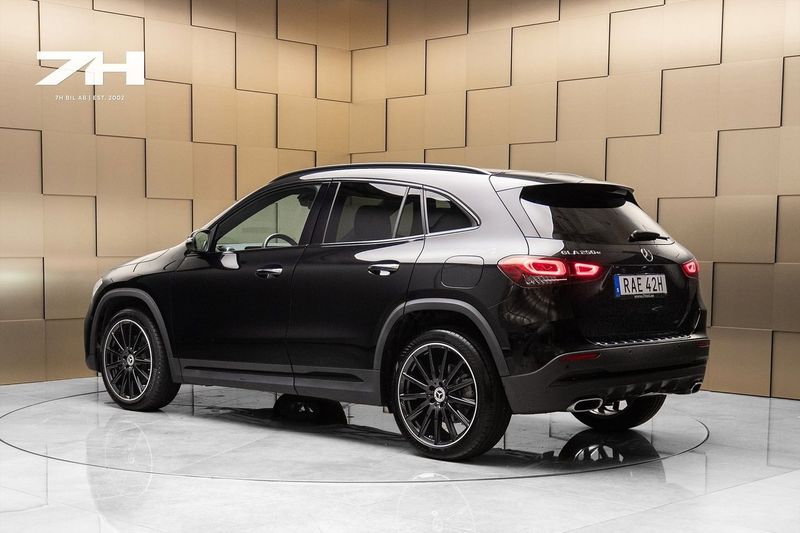 Mercedes GLA250 bild 3