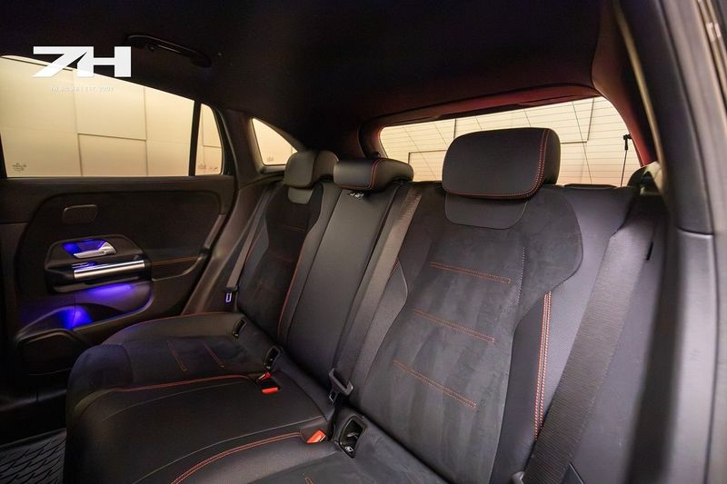 Mercedes GLA250 bild 18
