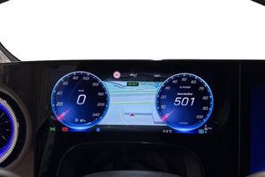 Mercedes CLA350 bild 6