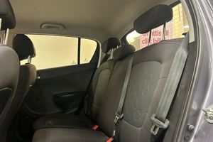Hyundai i20 bild 17