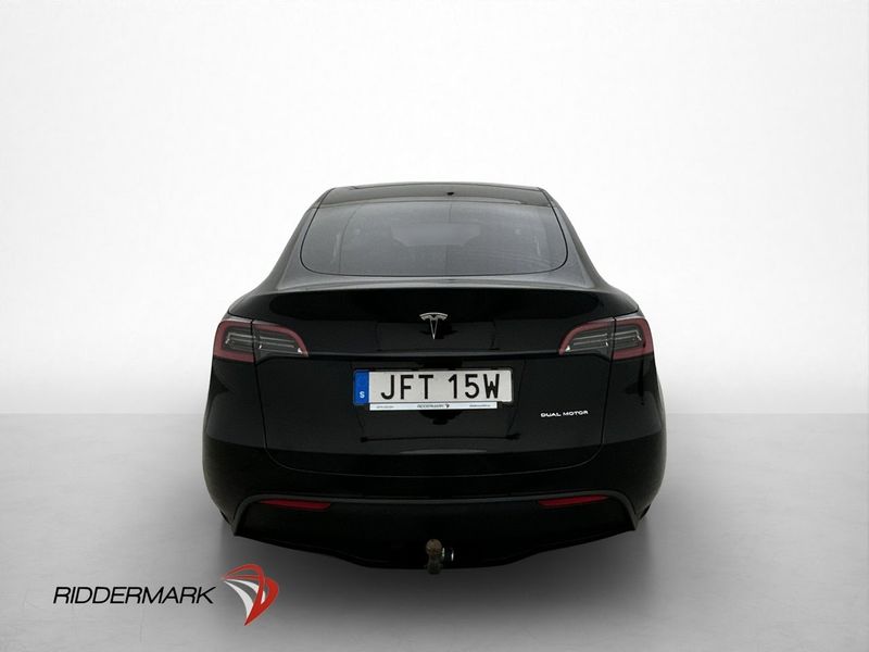 Tesla Model Y bild 8