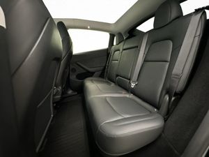 Tesla Model Y bild 27