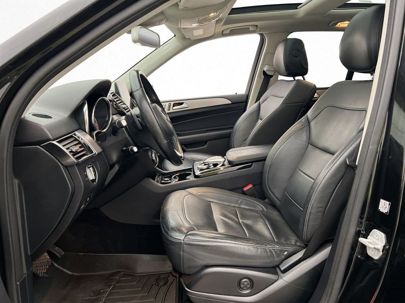 Mercedes GLE350 bild 15