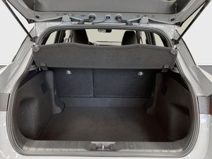 Lexus LBX bild 13