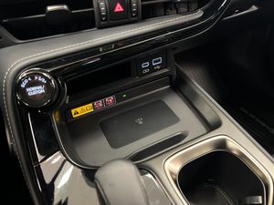 Lexus NX bild 14