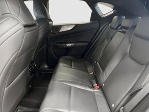Lexus NX bild 15