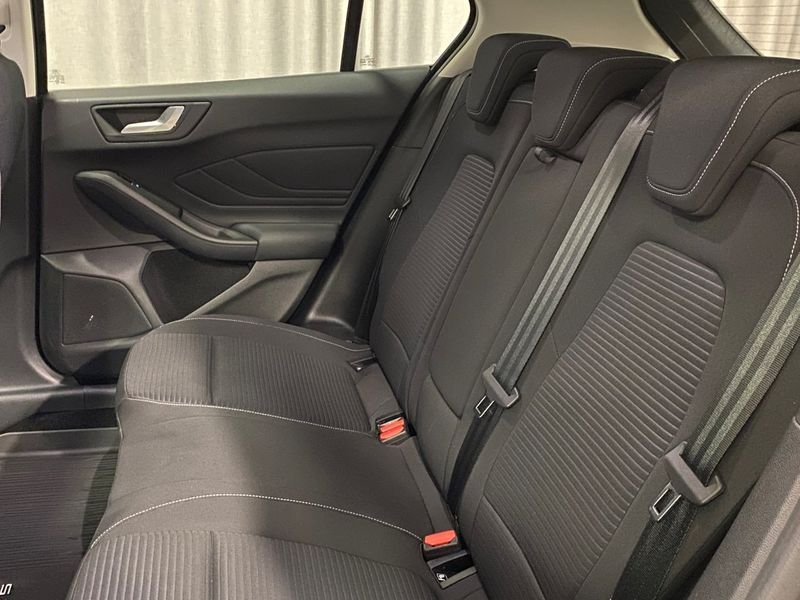 Ford Focus bild 7