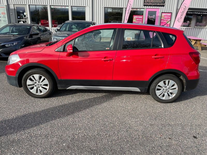 Suzuki S-CROSS bild 2