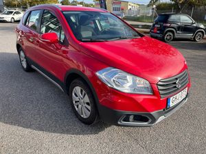Suzuki S-CROSS bild 4