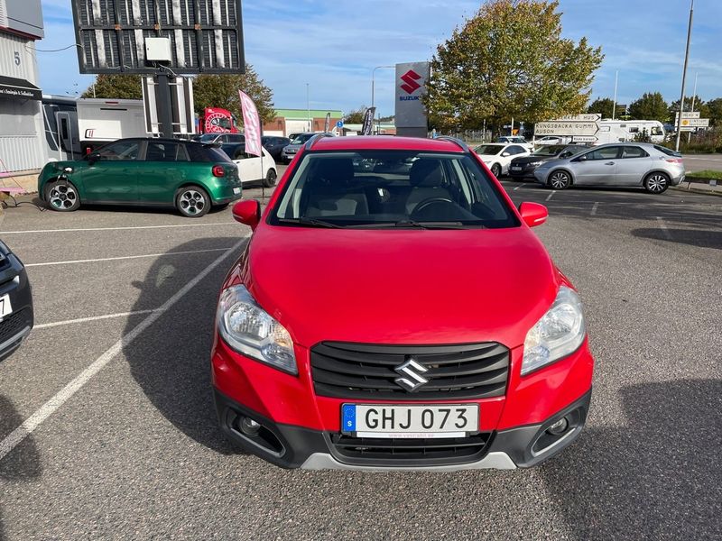 Suzuki S-CROSS bild 3