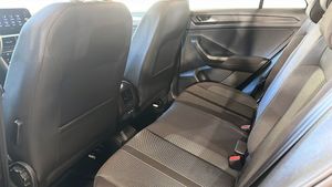 Volkswagen T-Roc bild 12