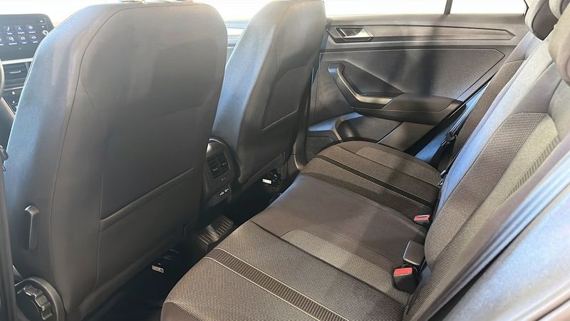 Volkswagen T-Roc bild 12