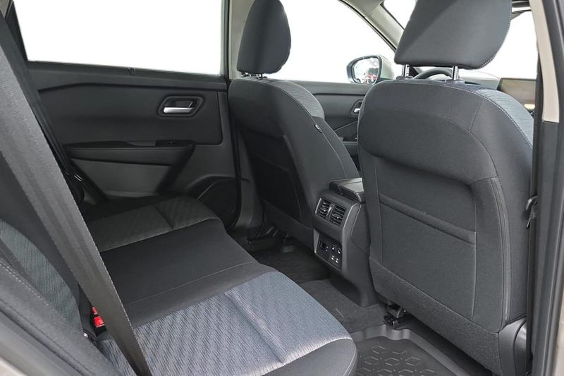 Nissan X-Trail bild 9
