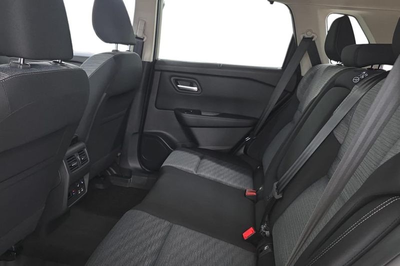 Nissan X-Trail bild 13