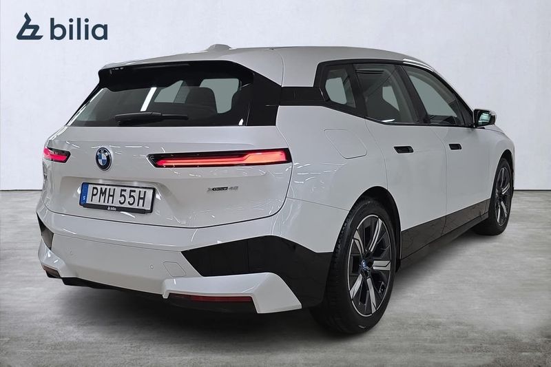 BMW iX bild 11