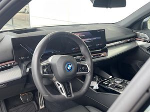 BMW 530 bild 4