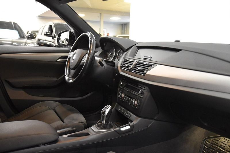BMW X1 bild 8