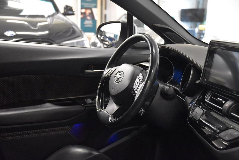 Toyota C-HR bild 8
