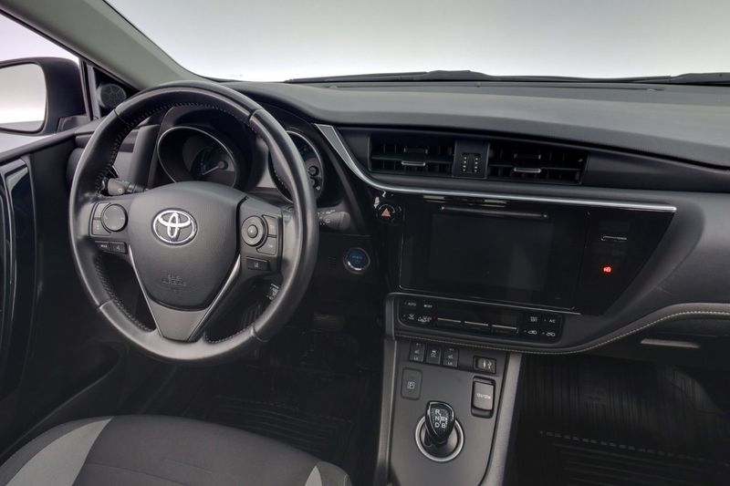 Toyota Auris bild 15