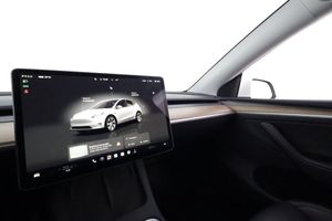 Tesla Model Y bild 22