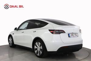 Tesla Model Y bild 8