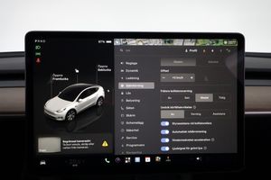 Tesla Model Y bild 19