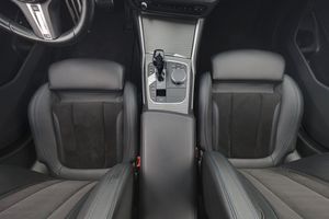 BMW 330 bild 14