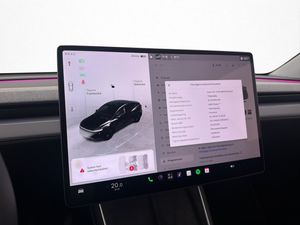 Tesla Model Y bild 25