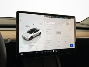 Tesla Model Y bild 19