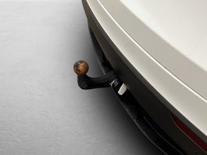 Tesla Model Y bild 10