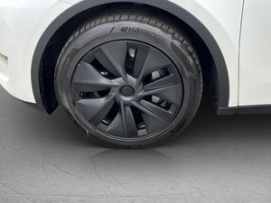 Tesla Model Y bild 30