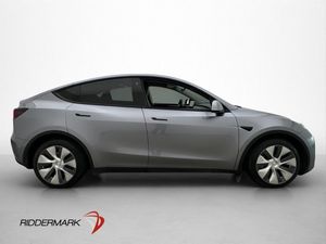 Tesla Model Y bild 8