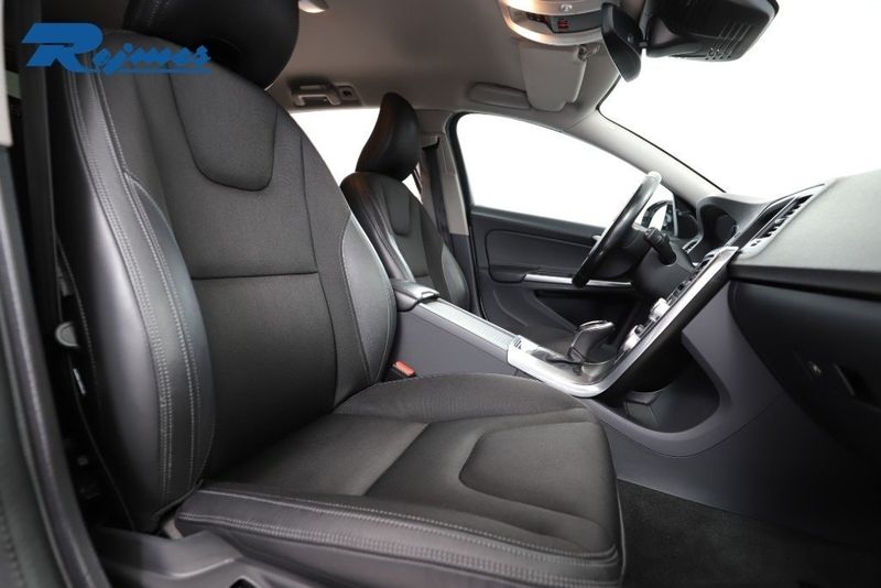 Volvo V60 bild 25