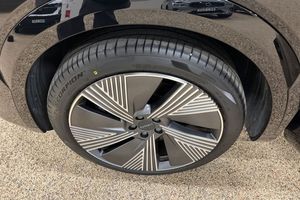 Lynk & Co 08 bild 5